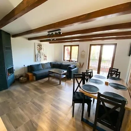 Tri Grose 1 Chalet
